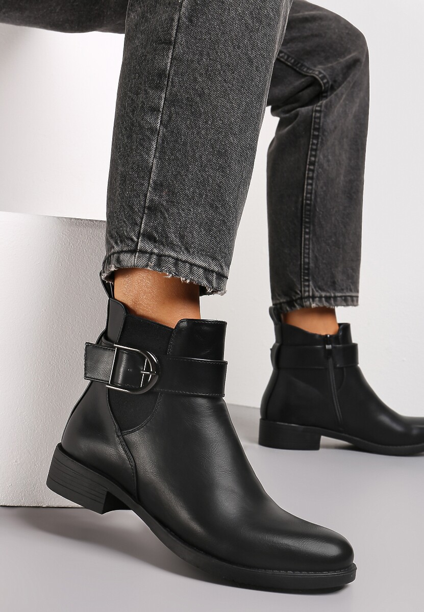Botine Chelsea Negre cu Inserție Elastică și Curea Decorativă Momala 1
