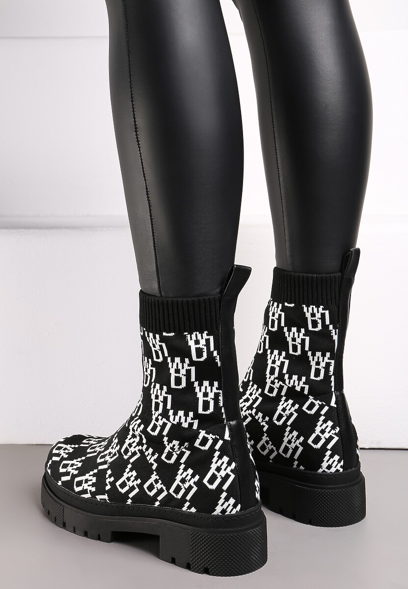 Czarno-Białe Botki na Płaskim Obcasie ze Elastyczną Skarpetkową Cholewką w Monogramy Cabaria 2