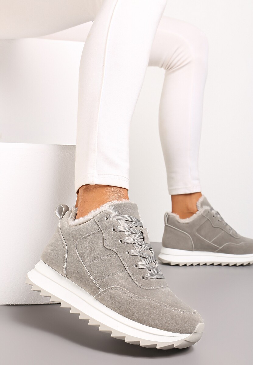 Sneakers Gri Cǎptușiți cu Talpă Plată Închidere cu Șiret și Cusături Duwena 1