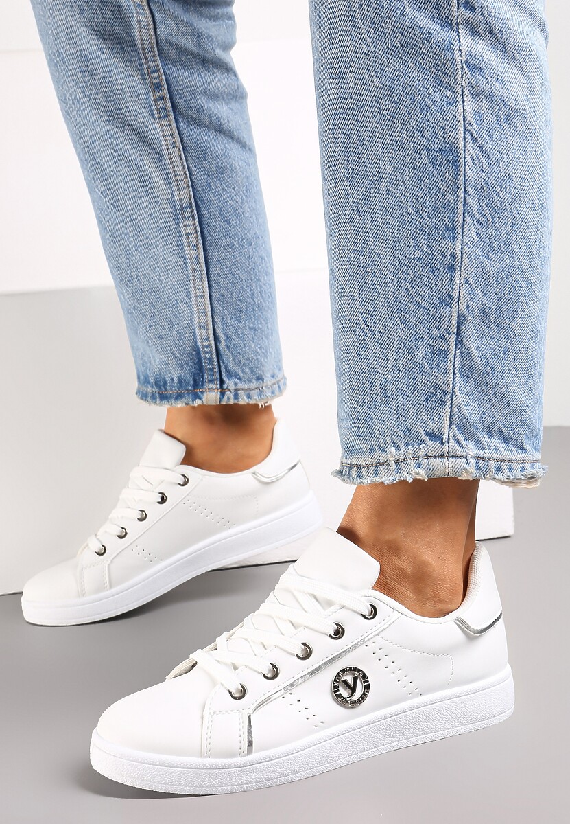 Sneakers Albi-Argintii din Imitatie de Piele cu Aplicatie si Cusaturi Decorative Variantia 1