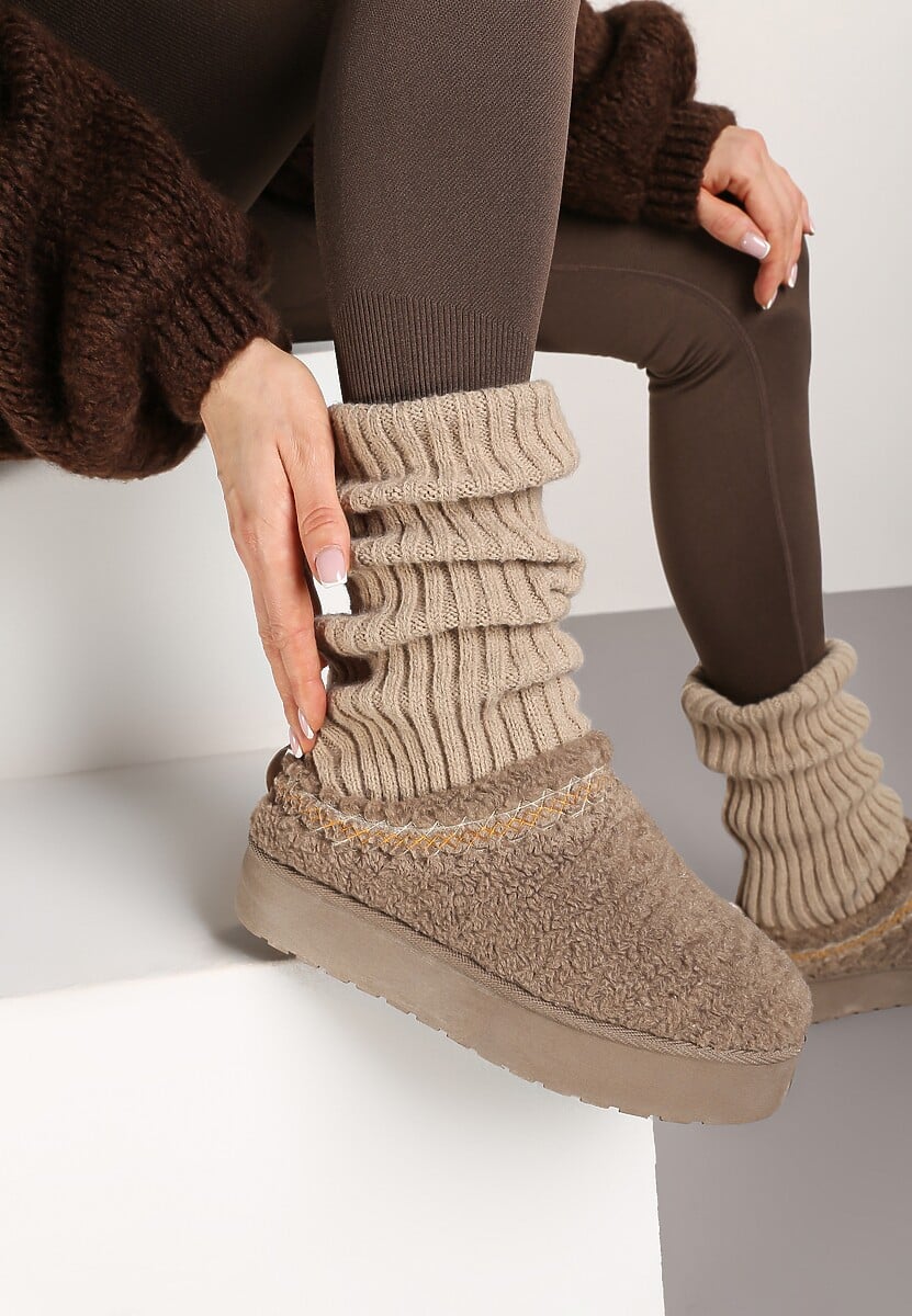 Ciemnobeżowe Kapcie na Platformie z Ozdobną Lamówką Topora 2