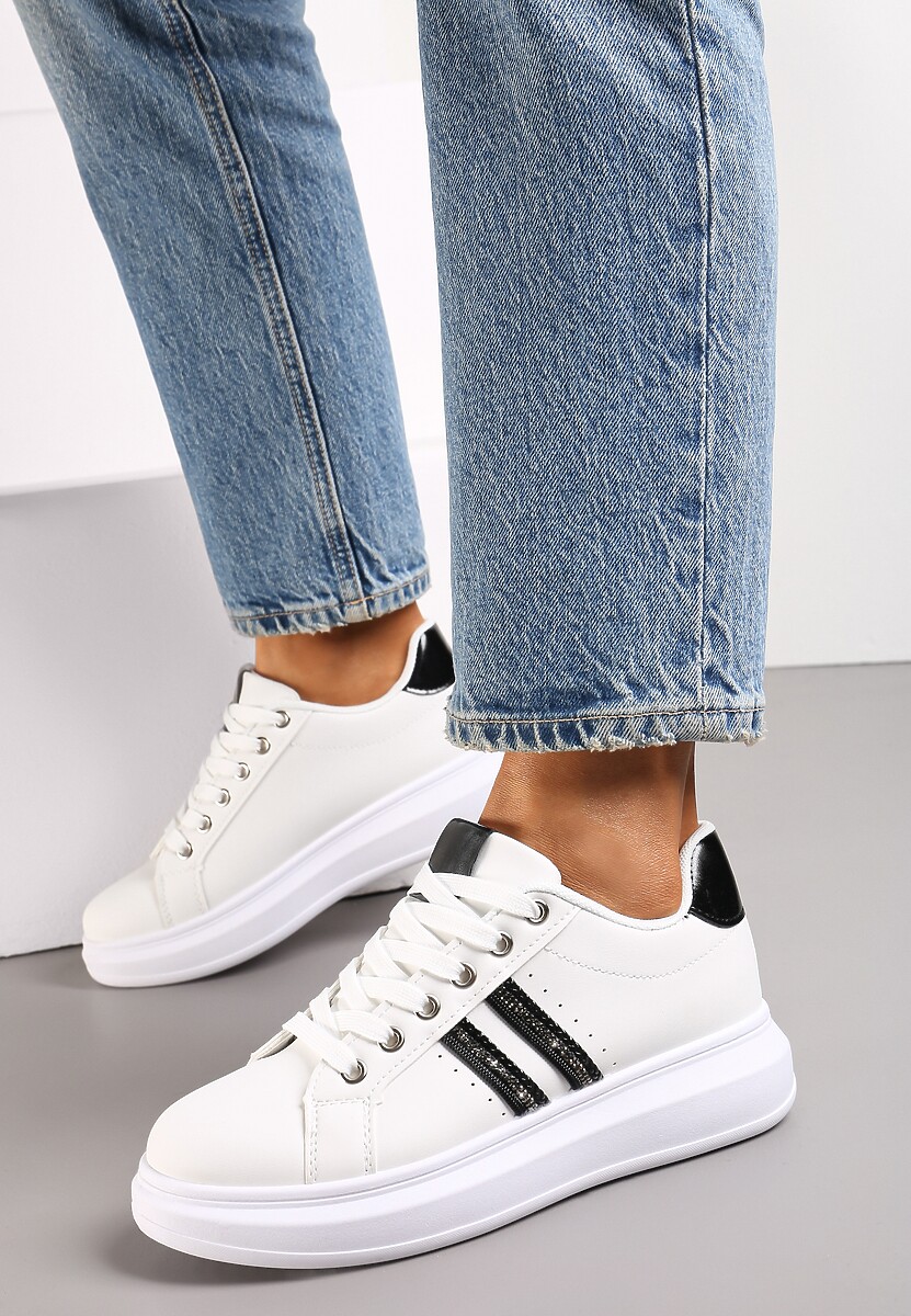 Sneakerși Alb-Negri Înnălțați cu Șiret din Imitatie de Piele Decorați cu Barete cu Pietre Strass Isolinna 1