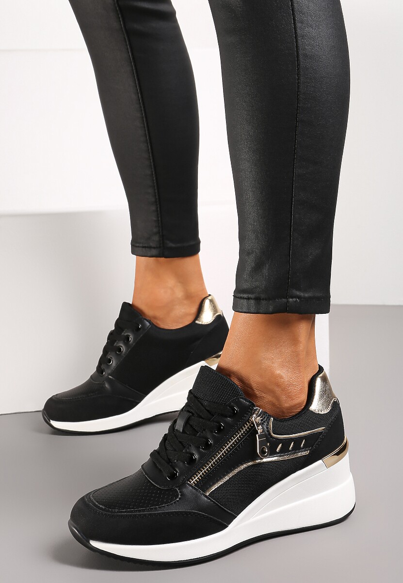 Sneakers Negri cu Inserții Metalice Decorative pe Platformă Teriava 2