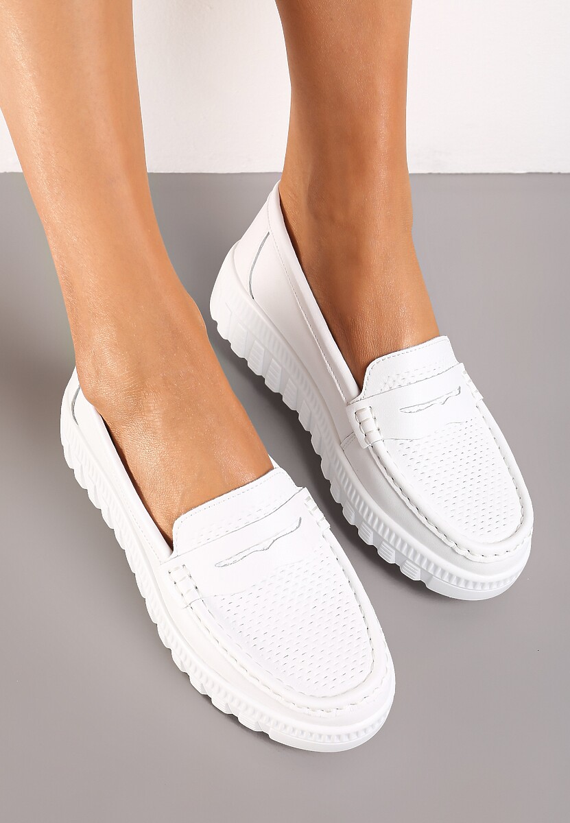 Pantofi Casual Din Piele Ecologica Alba Cu Platforma Joasa Si Perforatii Lioran 2