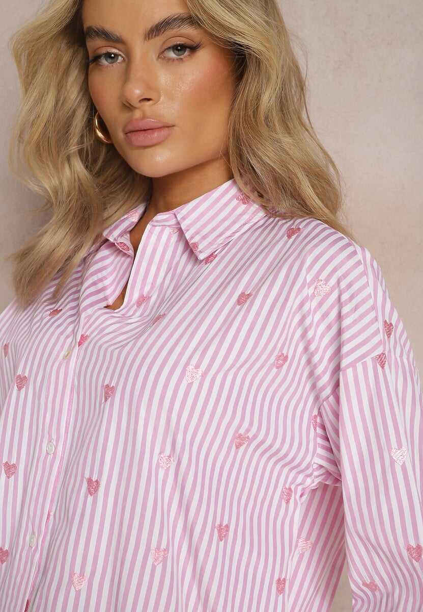 Różowa Bawełniana Koszula Ozdobiona Wzorem w Cienkie Paski i Serduszka Vatille 1