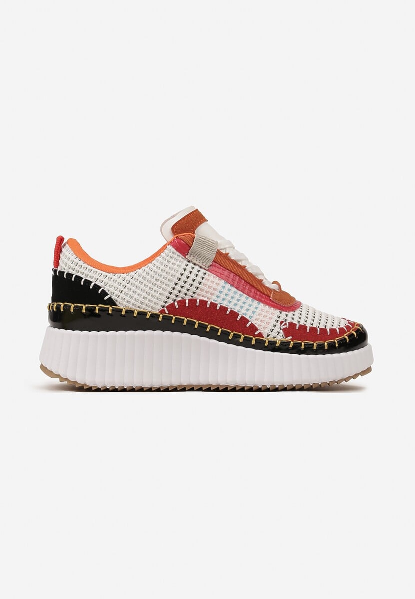 Biało-Pomarańczowe Sneakersy na Platformie Ozdobione Nitami i Patchworkowymi Wstawkami Jeneria 3