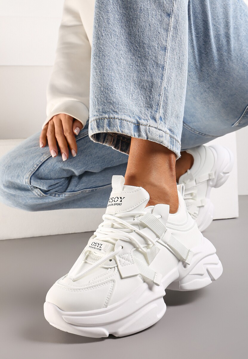 Białe Sneakersy Ozdobione Napisami na Wysokiej Podeszwie Uvanda 2