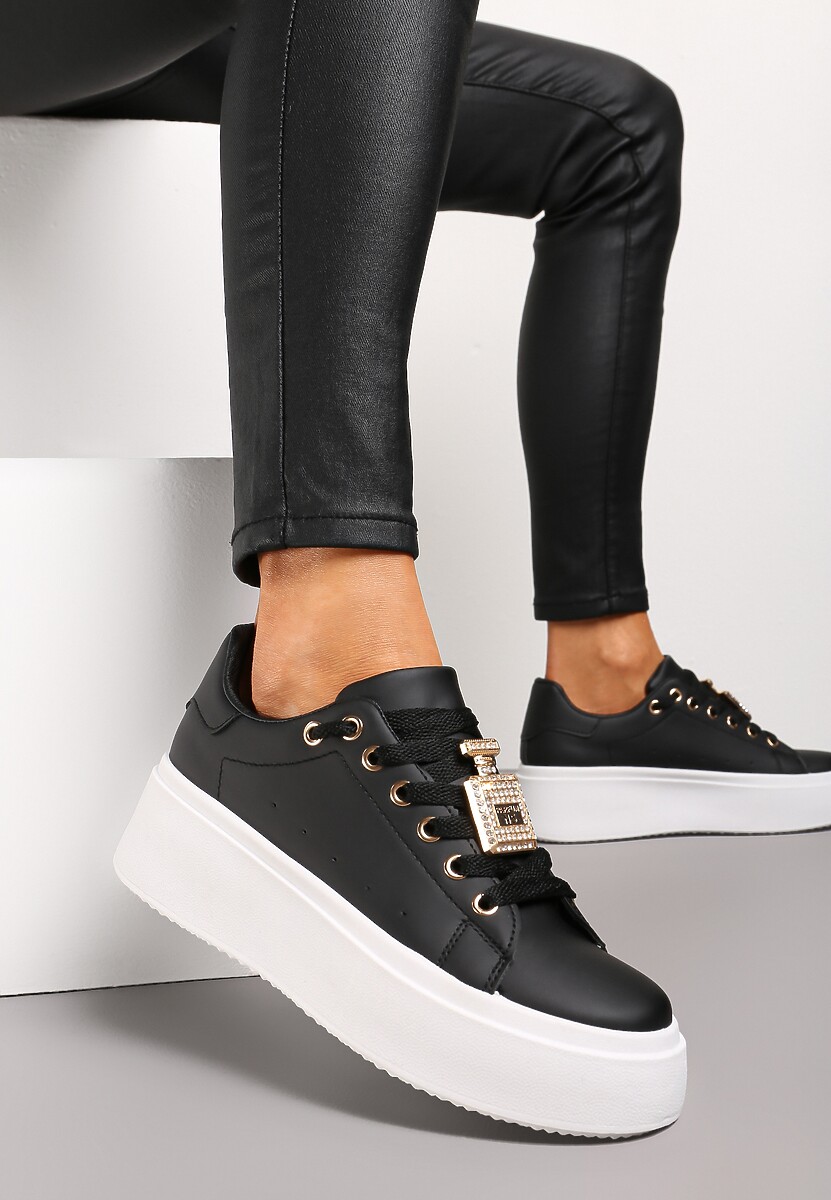 Sneakers Negri cu Pandantiv Metalic cu Strasuri pe Sireturi Edosa 2