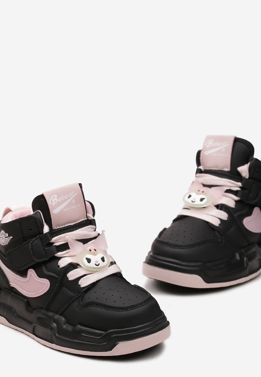 Czarno-Różowe Buty Sportowe Sneakersy za Kostkę z Tłoczoną Podeszwą i Ozdobną Aplikacją Seriale 3