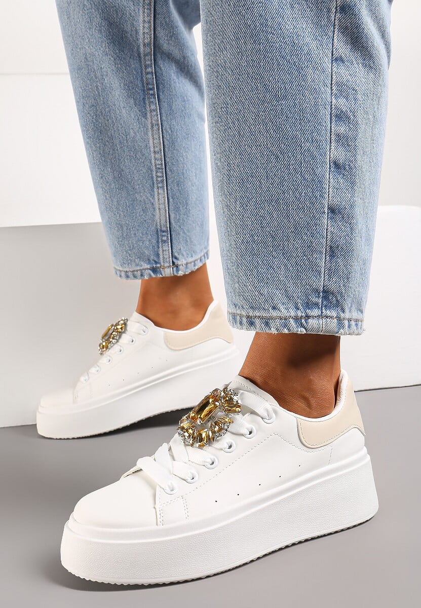 Sneakerși Albi-Bej pe Talpă Groasă cu Aplicație Decorativă de Piatră Danthia 2
