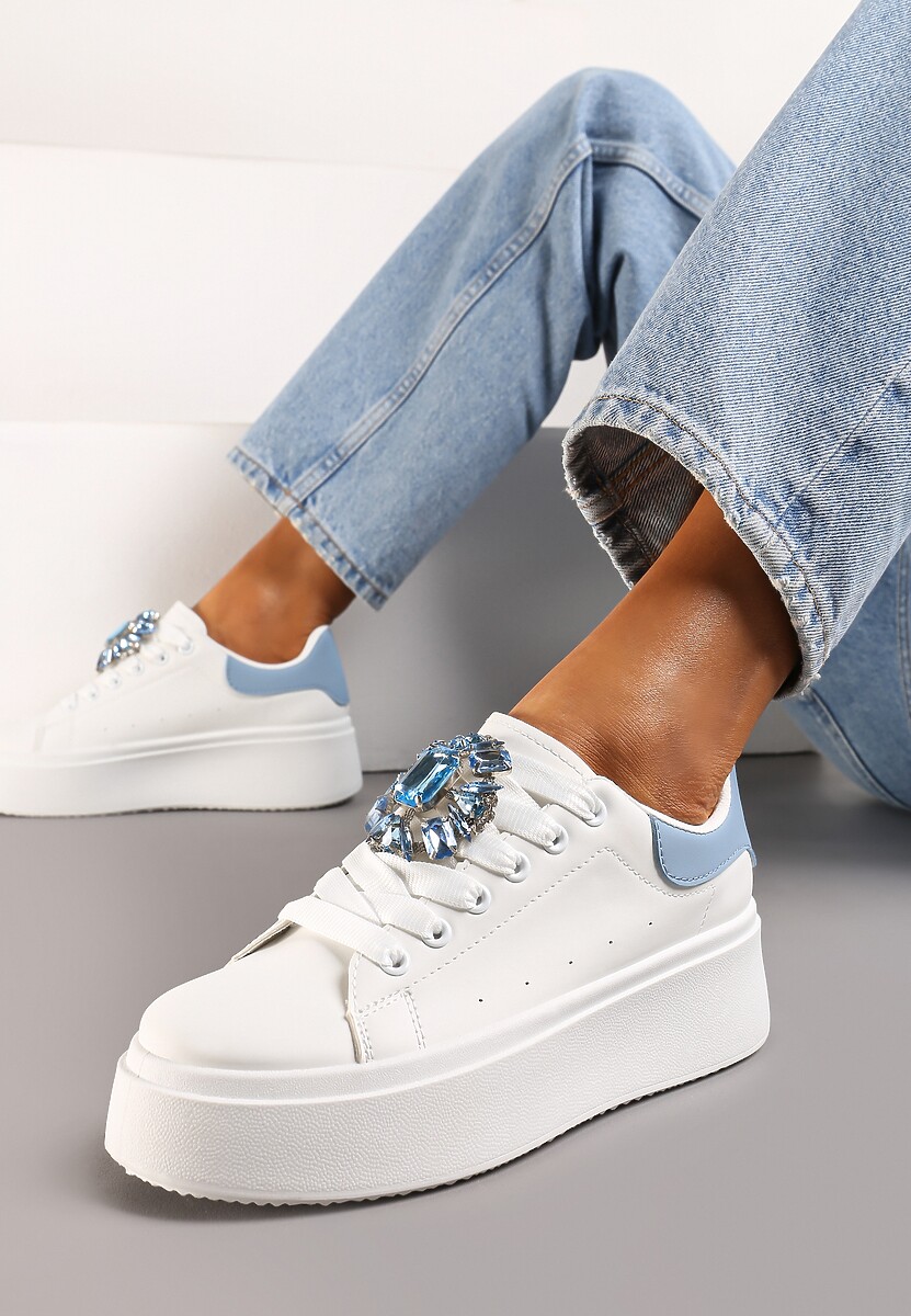 Sneakerși Alb-Bleu cu Talpă Groasă și Aplicație Decorativă cu Pietre Danthia 2