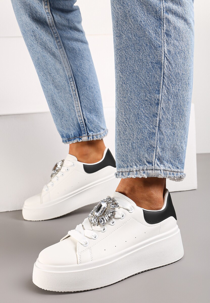 Sneakerși Alb-Negru cu Talpă Groasă și Aplicație Decorativă cu Pietre Danthia 2