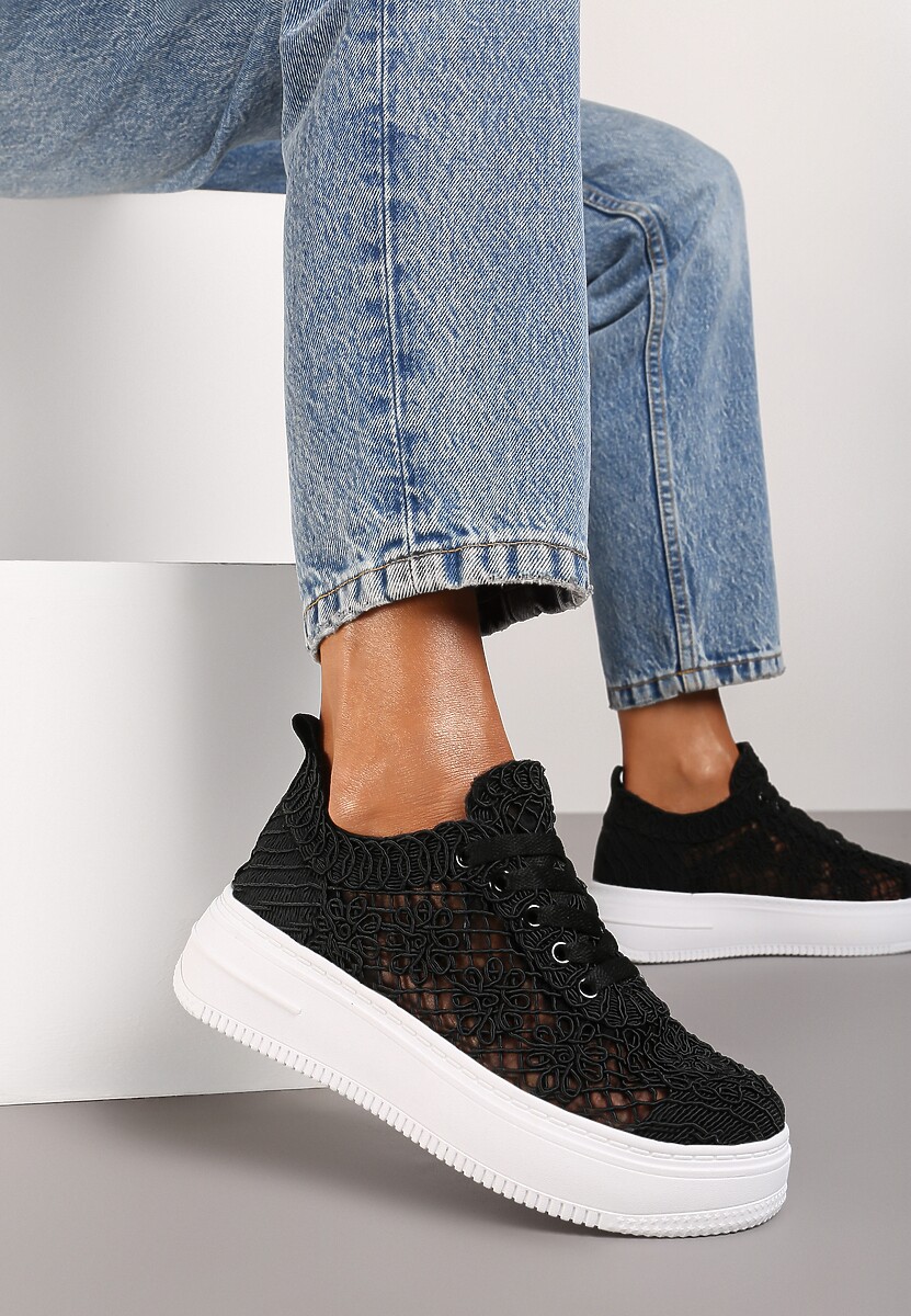 Sneakers Negri pe Platformă Înainte de Glezna cu Carâmb cu Decor Aжур Ebivara 3