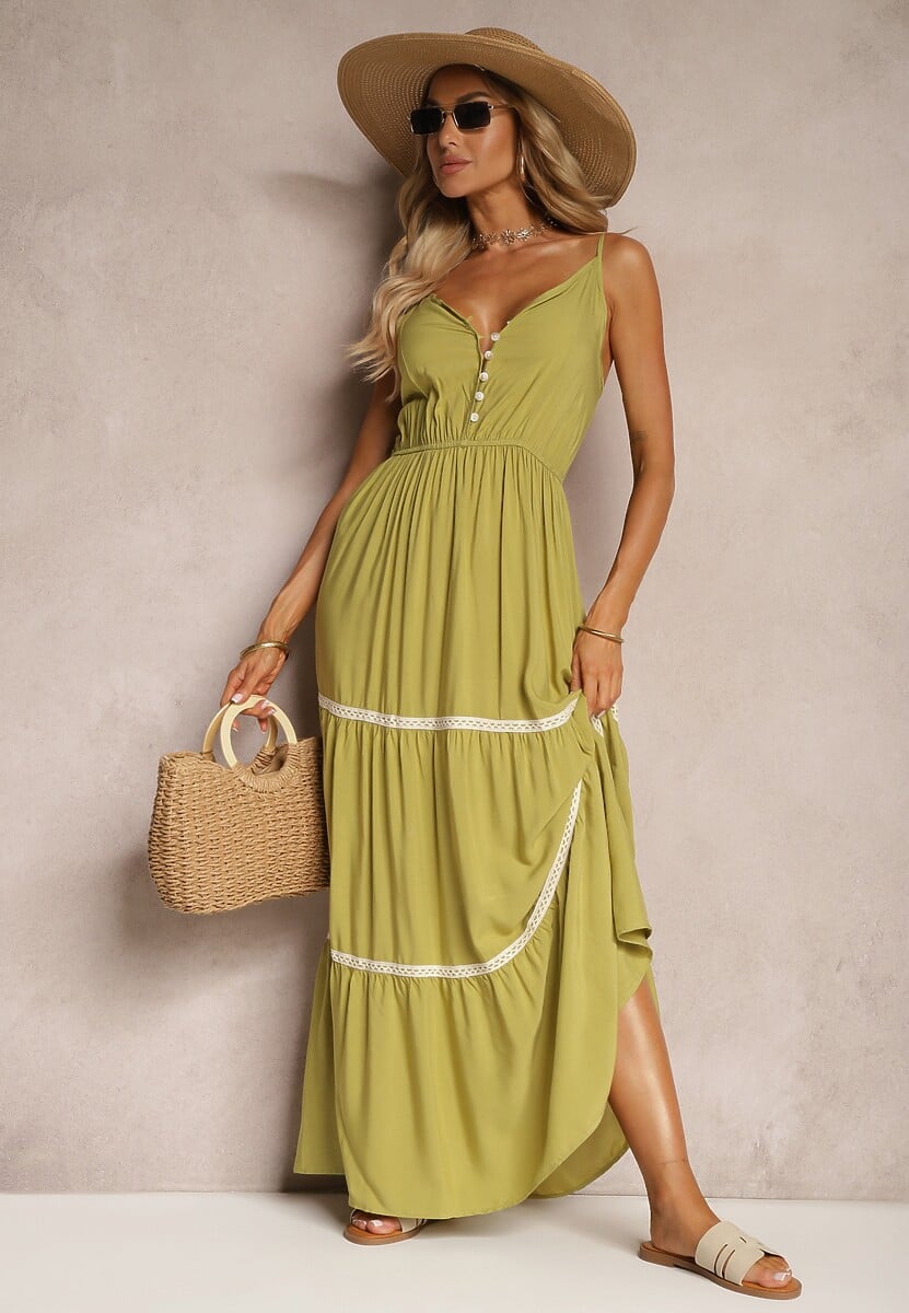 Rochie Verde Deschis Cu Nasturi Pe Bretele Cu Elastic In Talie Si Volan Tiamalia 1
