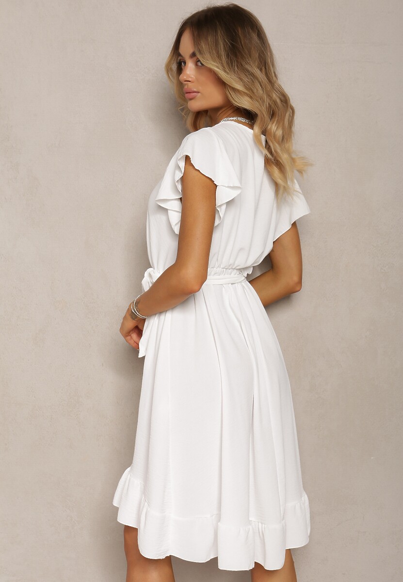 Rochie Albă cu Spate Asimetric cu Decolteu Petrecut Accesorizată cu Curea în Talie Toridia 3