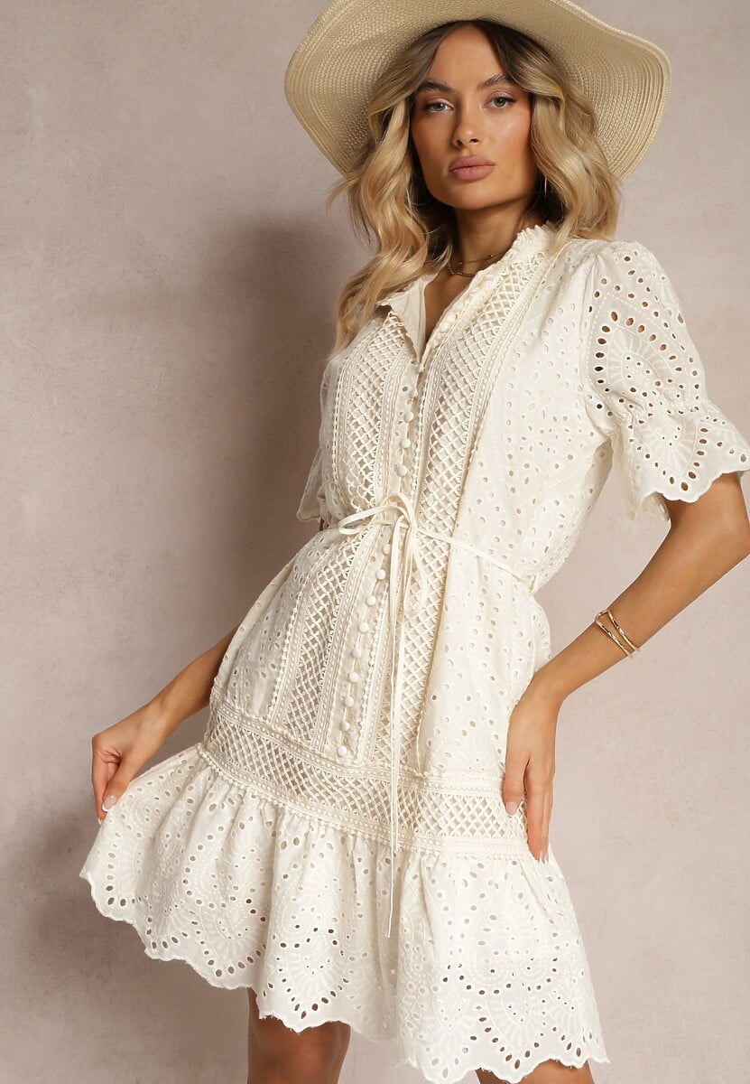 Rochie bej deschis Boho din bumbac cu model ajurat volan și curea Nelah 1