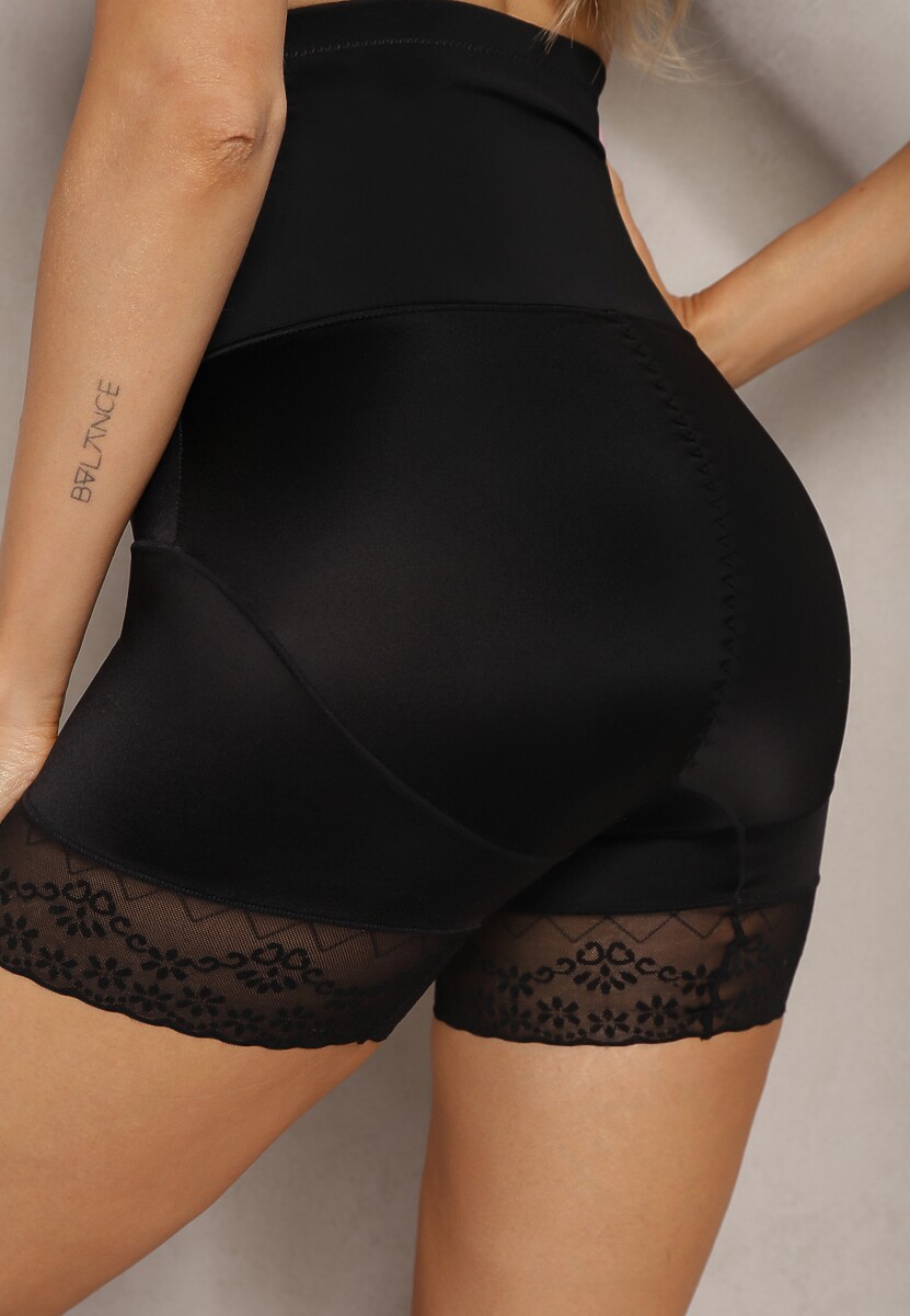 Czarna Bielizna modelująca Szorty High Waist Zakończone Koronką Dliana 3