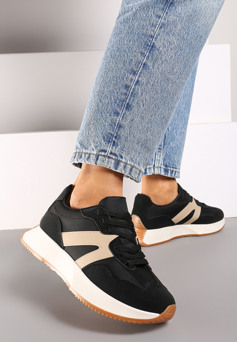 Czarne Sneakersy na Płaskiej Podeszwie z Geometryczną Wstawką Sewla 2