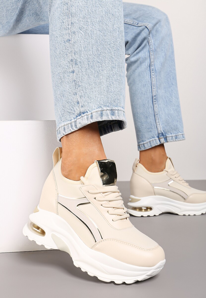 Beżowe Sneakersy na Koturnie Ozdobione Metalicznym Wykończeniem Vliraya 1