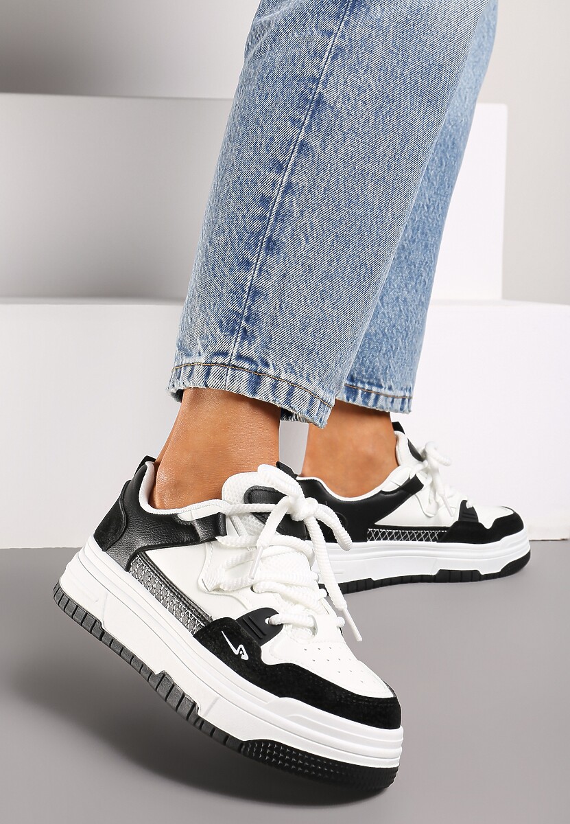 Czarne Sneakersy na Płaskiej Podeszwie Ozdobione Tłoczeniem Mlimara 1