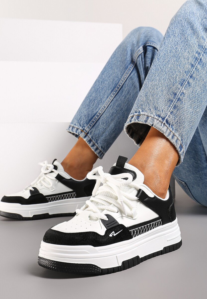 Czarne Sneakersy na Płaskiej Podeszwie Ozdobione Tłoczeniem Mlimara 2