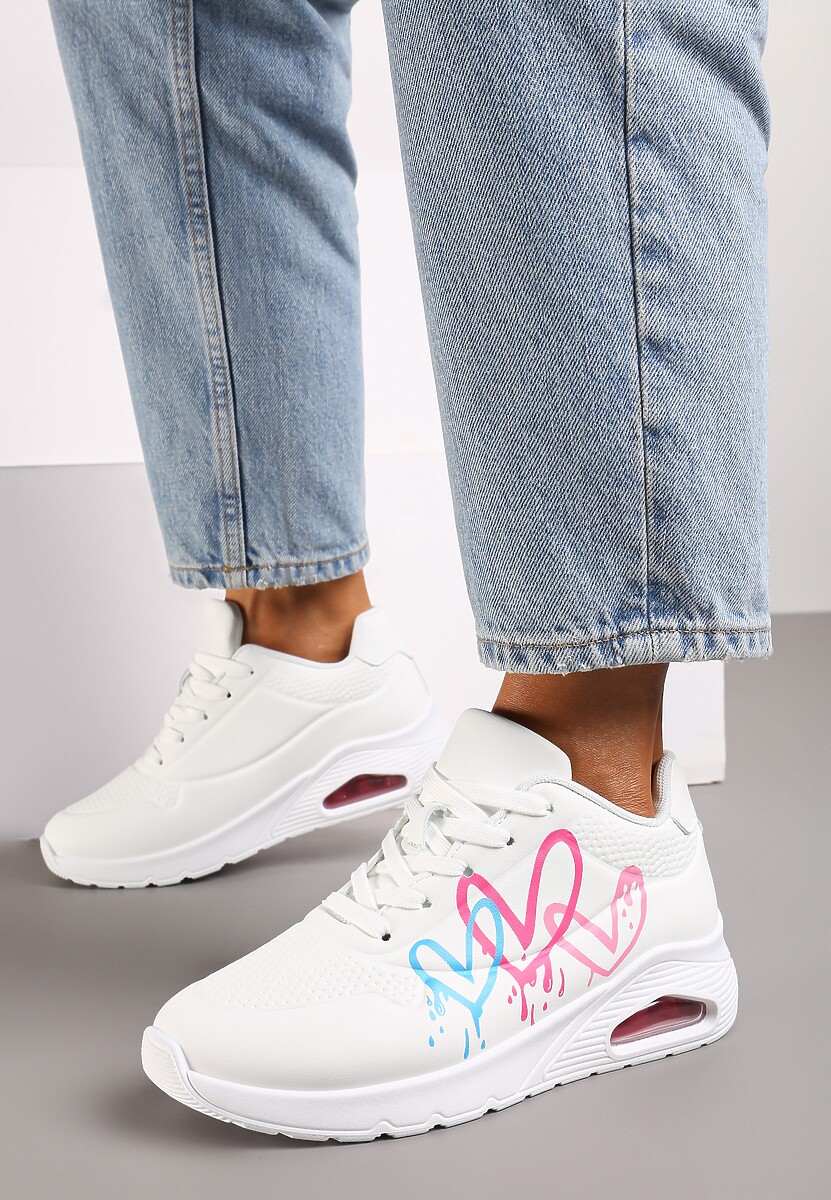 Białe Sneakersy na Płaskiej Podeszwie z Motywem Serc Navalina 3