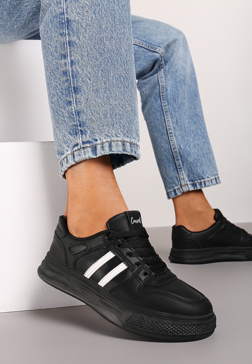 Czarno-Białe Płaskie Sneakersy Wykończone Paskami Walleria 1