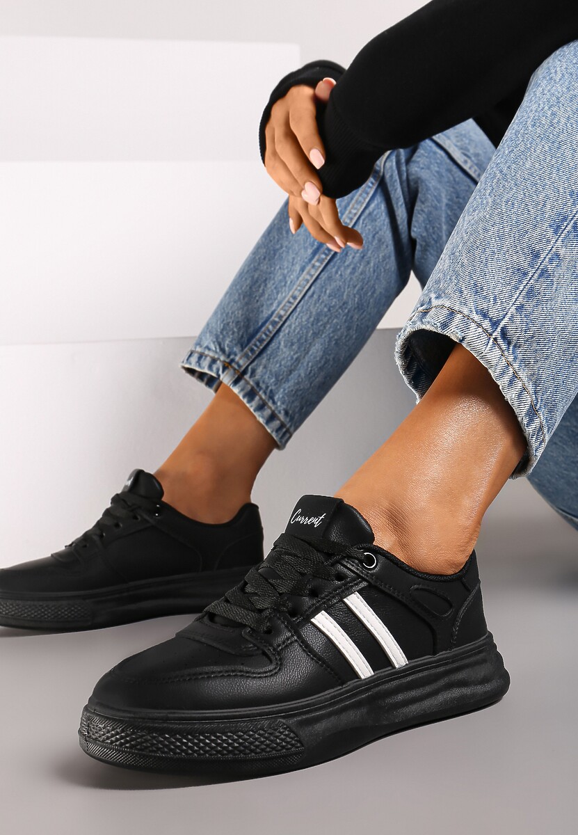 Czarno-Białe Płaskie Sneakersy Wykończone Paskami Walleria 2