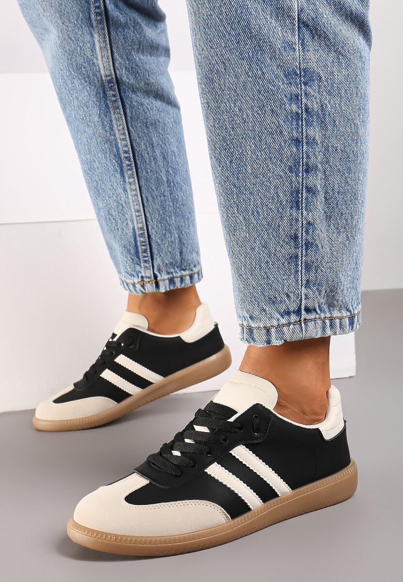 Czarne Casualowe Sneakersy na Płaskiej Podeszwie z Paskami Jereria 2