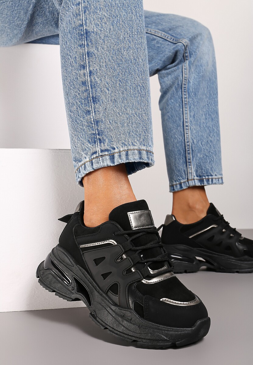 Czarne Sznurowane Sneakersy na Tłoczonej Platformie Nevettine 1