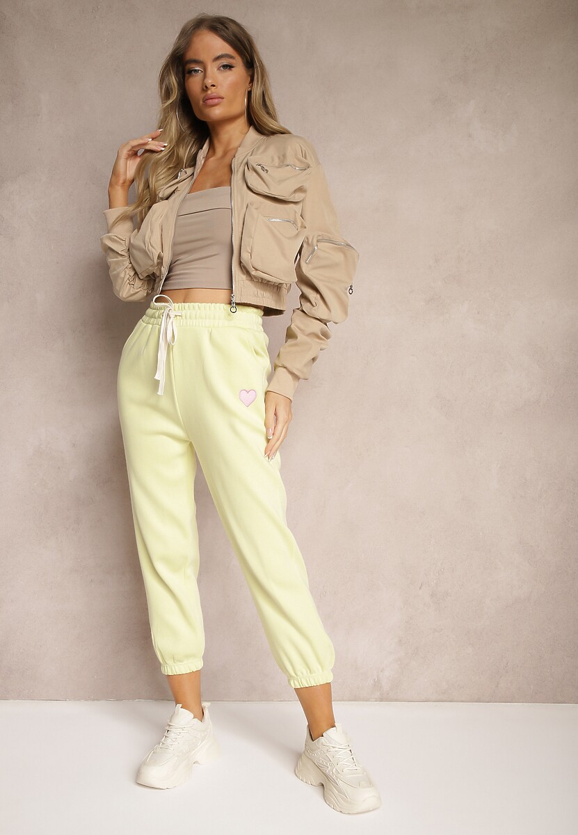 Jasnożółte Spodnie High Waist Dresowe Bawełniane ze Sznurkiem w Pasie i Małą Naszywką Lerianns 2