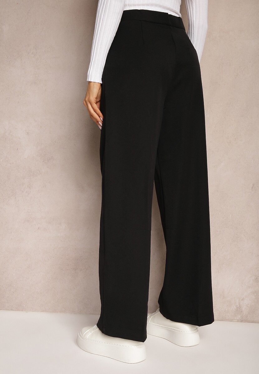 Pantaloni Negru cu print piele de șarpe 3