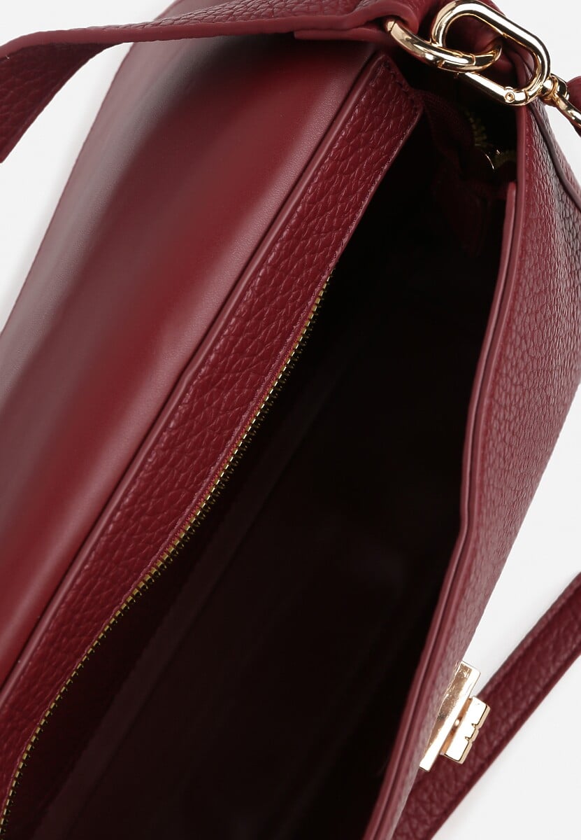 Bordowa Torebka Prostokątna z Metalicznym Breloczkiem i Dodatkowym Paskiem Cremma 3