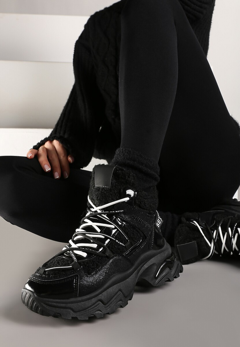Czarne Sneakersy na Platformie Ozdobione Metaliczną Nicią i Futerkiem Volattia 1