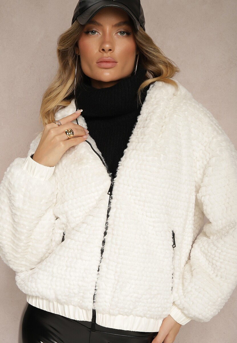 Biała Kurtka z Futerkiem Kapturem i Ściągaczami Deolie 1