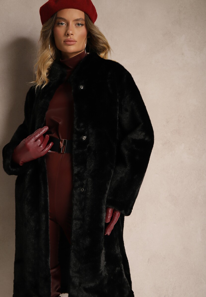 Czarny Płaszcz Oversize w Stylu Teddy z Miękkiego Futerka Jackizelle 2