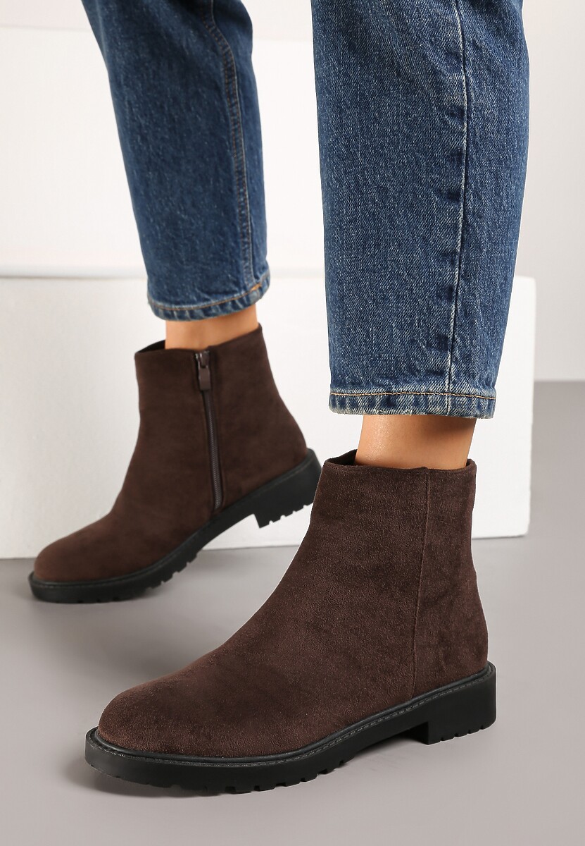 Botine Niadoraea Maro 2