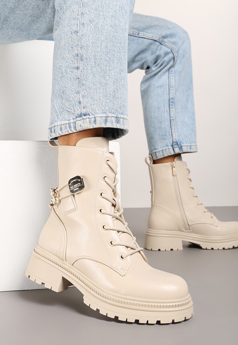 Botine Linnaviae Bej 1