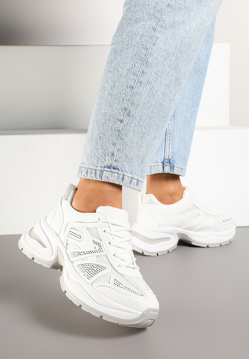 Białe Sneakersy Zdobione Cyrkoniami na Podeszwie z Tłoczeniami Raviora 3