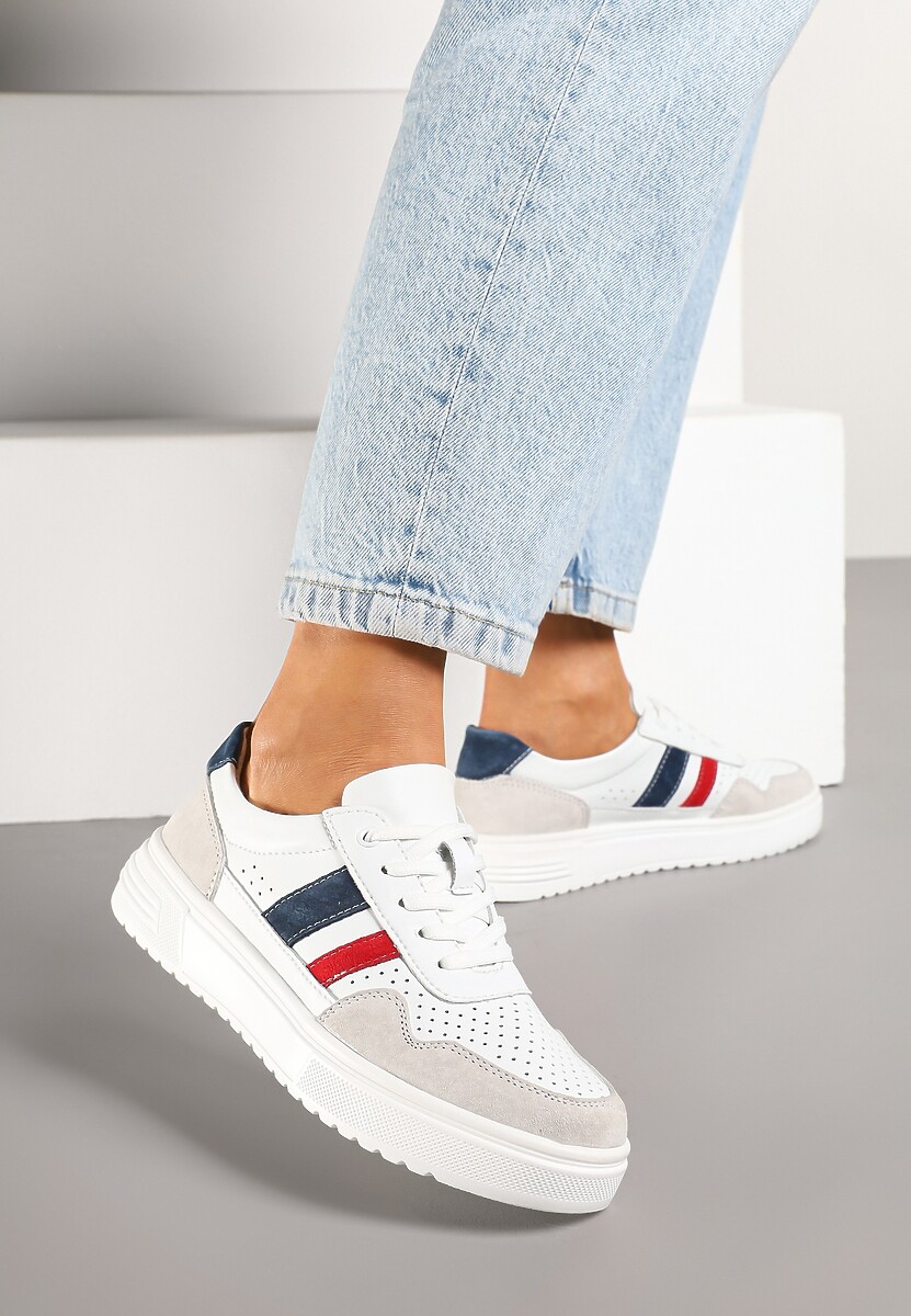 Biało-Granatowe Płaskie Sneakersy ze Skóry Naturalnej Ozdobione Paskami i Perforacją Floriwa 1