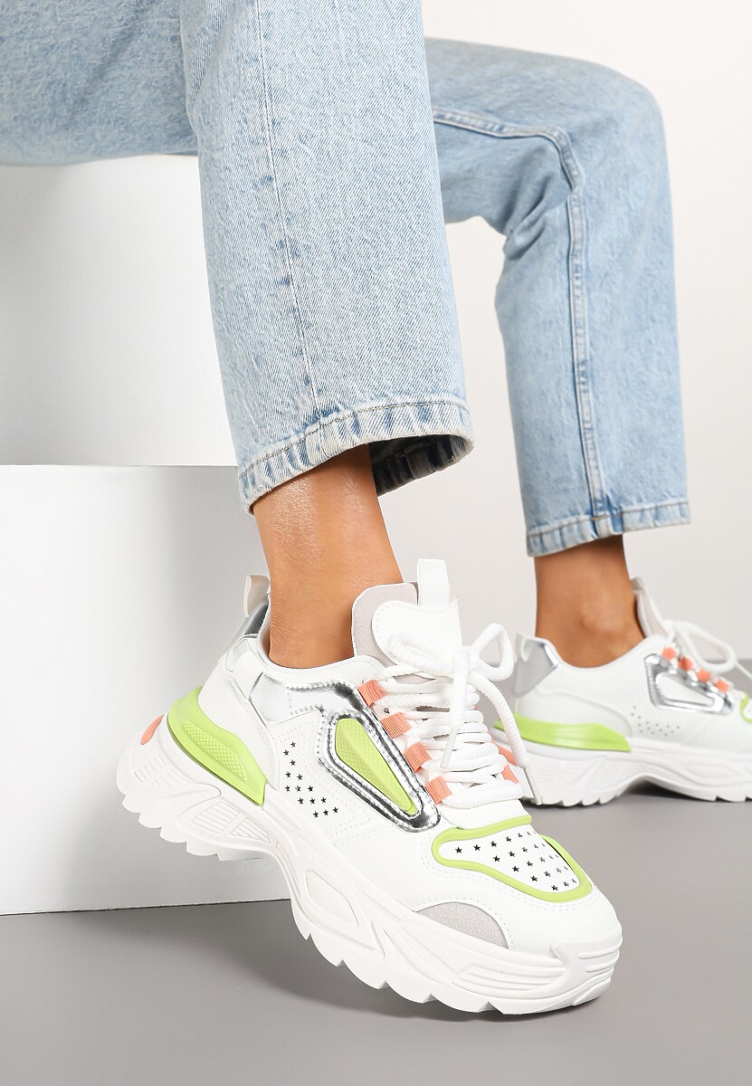 Biało-Zielone Sneakersy w Streetwearowym Stylu na Tłoczonej Podeszwie Nelasea 1