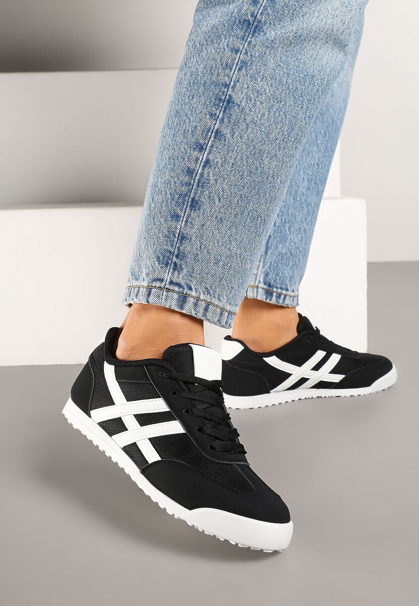 Czarne Sneakersy na Płaskiej Podeszwie z Geometrycznym Wzorem Rivmi 2