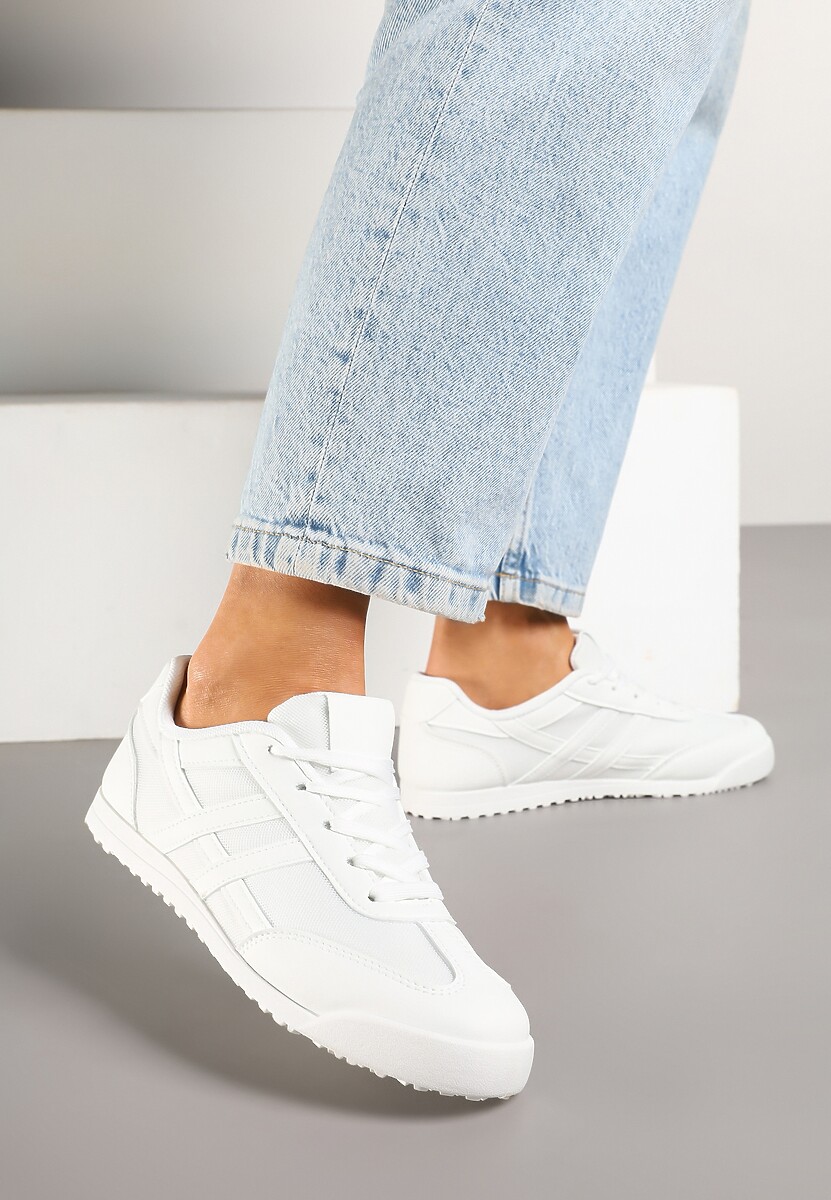 Białe Sneakersy na Płaskiej Podeszwie z Geometrycznym Wzorem Rivmi 2