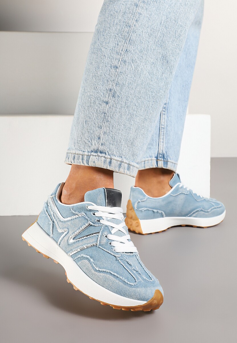Niebieskie Sneakersy Ozdobione Przeszyciami Varretis 1