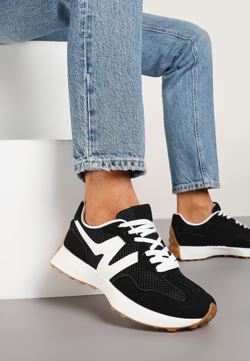 Czarne Sneakersy Ozdobione Geometrycznym Wzorem Hirreti 1