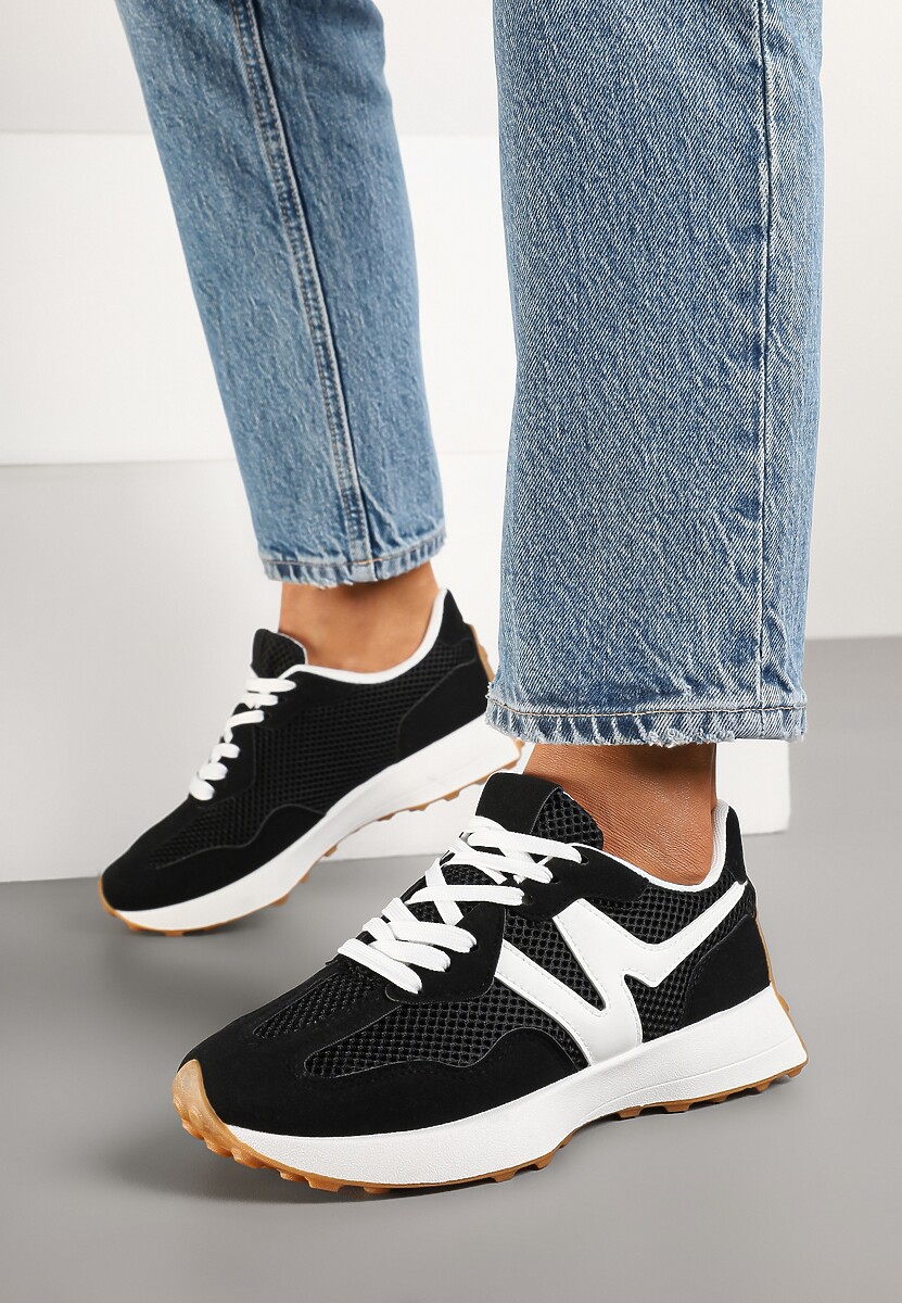 Czarne Sneakersy Ozdobione Geometrycznym Wzorem Hirreti 2