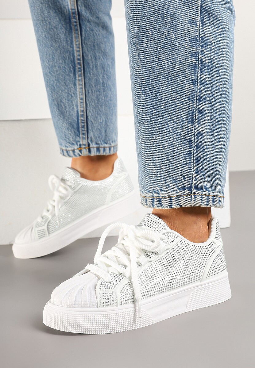 Białe Sneakersy z Ozdobnym Tłoczeniem i Cyrkoniami Dorreia 3