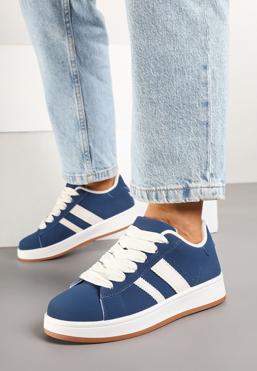 Granatowe Sneakersy na Niskiej Platformie z Naszywkami Flordexia 2