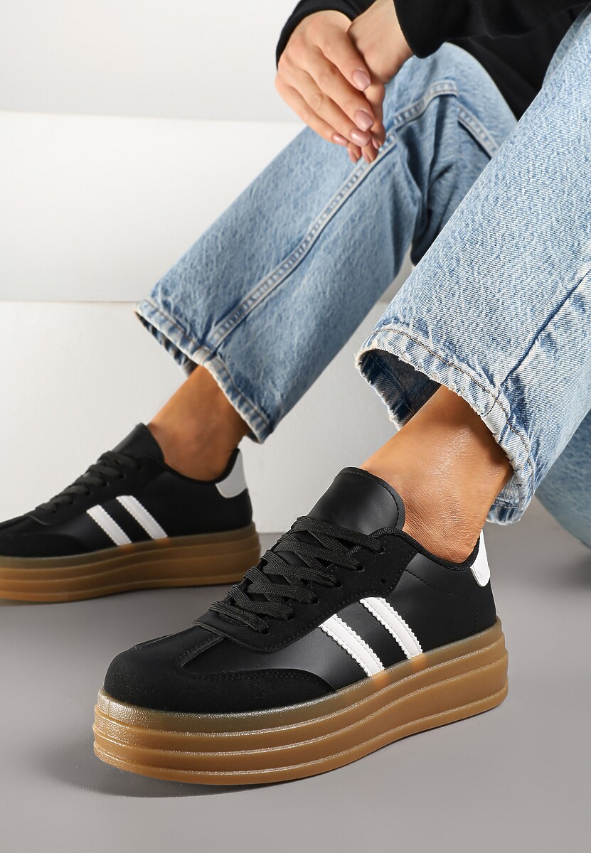 Czarne Sneakersy w Stylu Tenisówki z Paskami Hirnelia 1