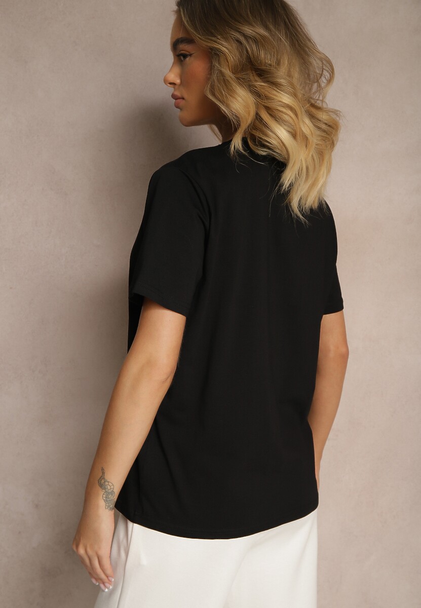 Czarny T-shirt z Bawełny z Ozdobnym Łańcuszkiem Imitującym Naszyjnik Sohna 3